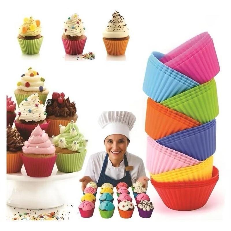 Kit 12 Peças Forma de Silicone Muffins Cupcakes Bolinhos Tortinhas Auto Desmoldante - Sortida